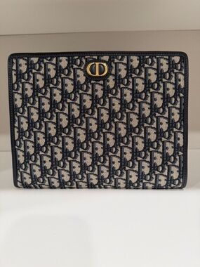 Christian Dior 30 Montaigne Dea Pouch